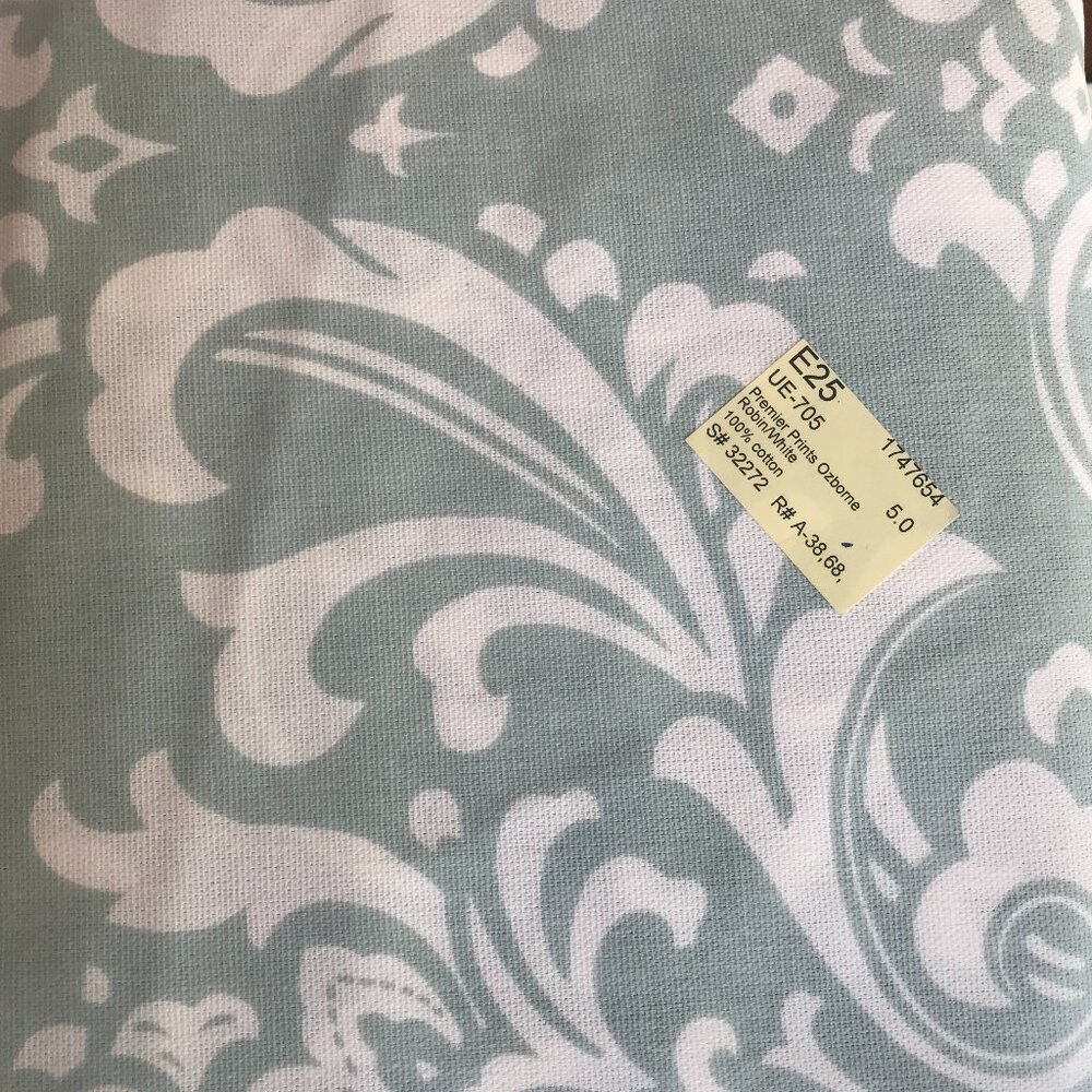 Premier Prints Ozborne: Robin/White 5 Yard cut